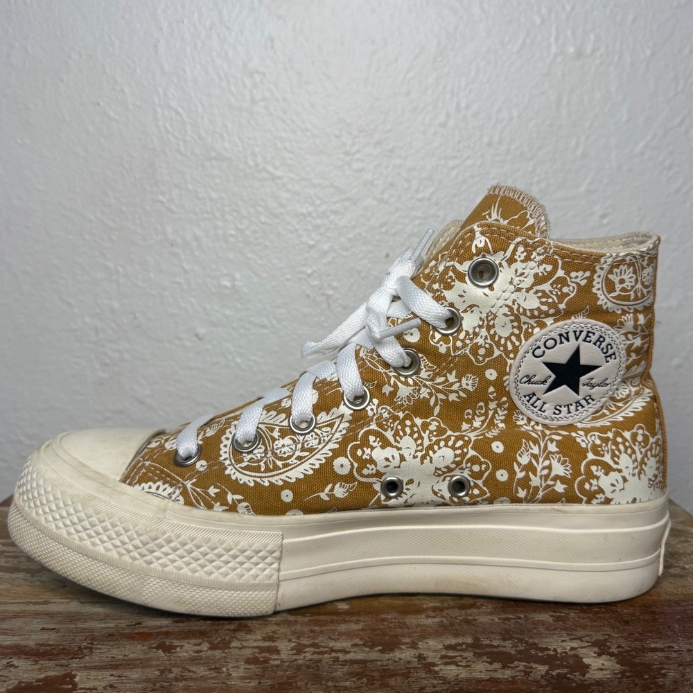 Converse Chuck Taylor Women's 8 High Top Platform Sneakers Fall Florals - Wheat - Picture 5 of 8
